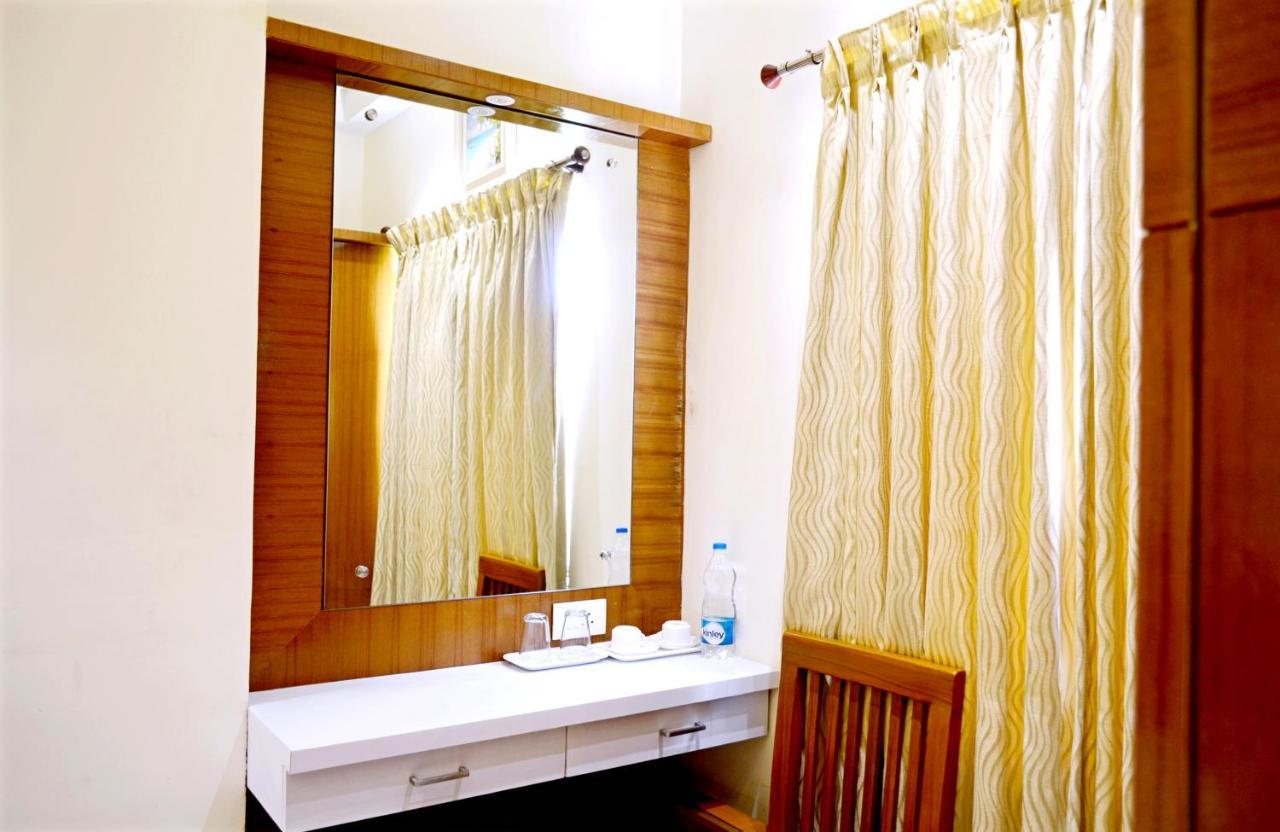 Tr Residency Hotel Pondicherry Ngoại thất bức ảnh